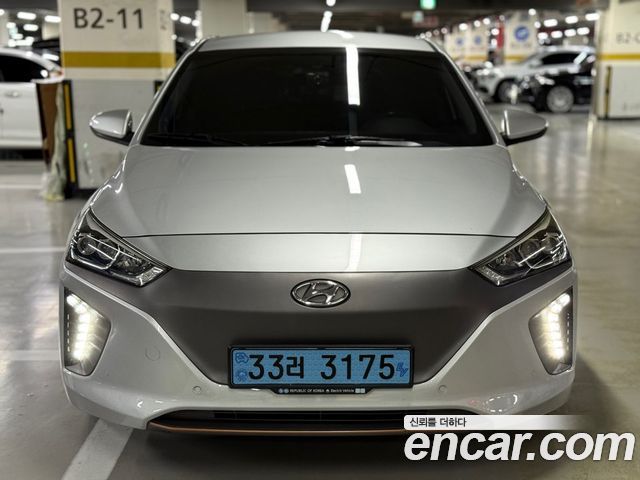 Hyundai Ioniq Electric