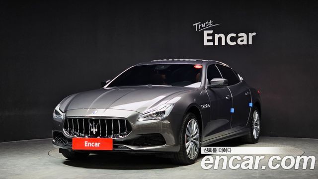 Maserati Quattroporte