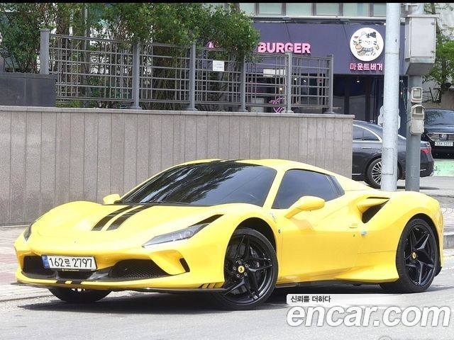 Ferrari F8 Spider