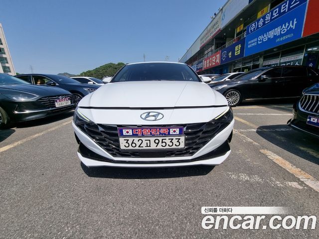 Hyundai Avante Hybrid (CN7)