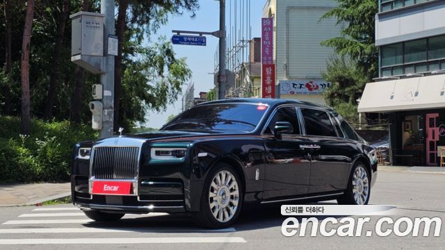 Rolls-Royce Phantom