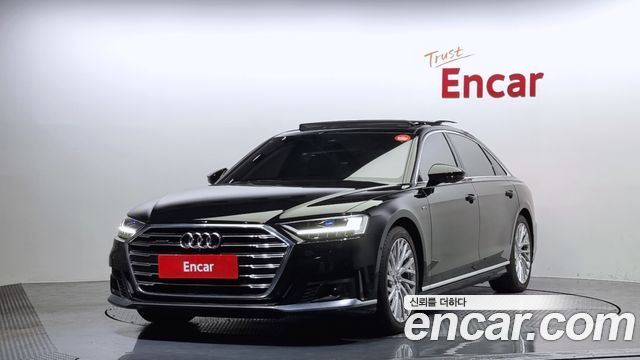 Audi A8 (D5)