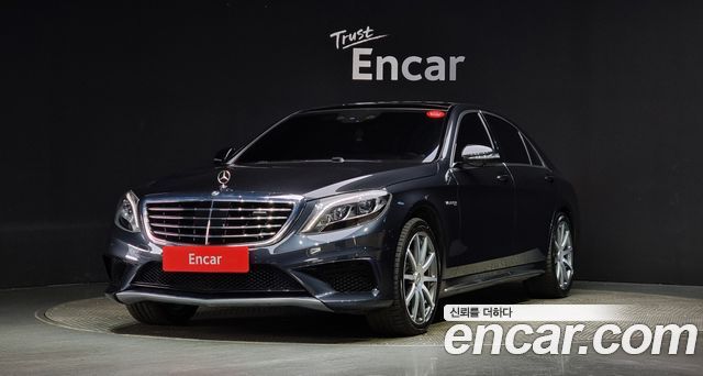 Mercedes-Benz S-Class W222