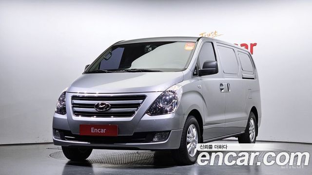 Hyundai Grand Starex