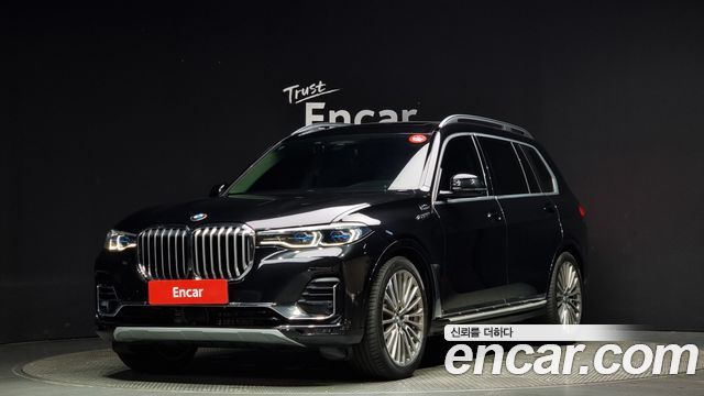 BMW X7 (G07)