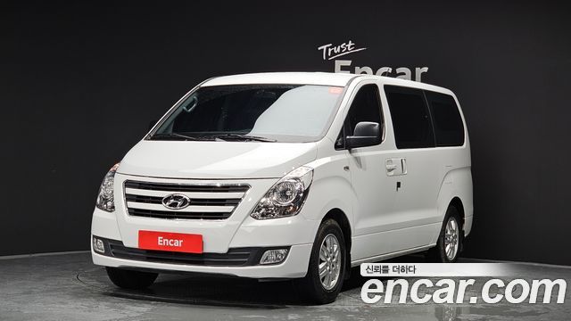 Hyundai Grand Starex
