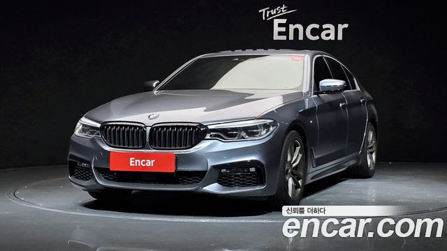 BMW 5 Series (G30)