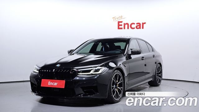 BMW M5 (F90)