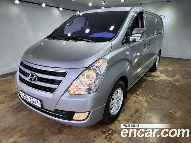Hyundai Grand Starex