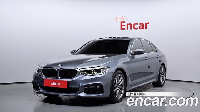BMW 5 Series (G30)
