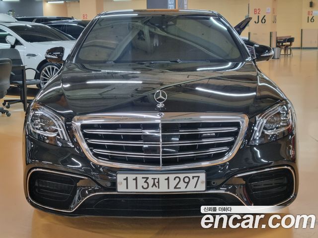 Mercedes-Benz S-Class W222