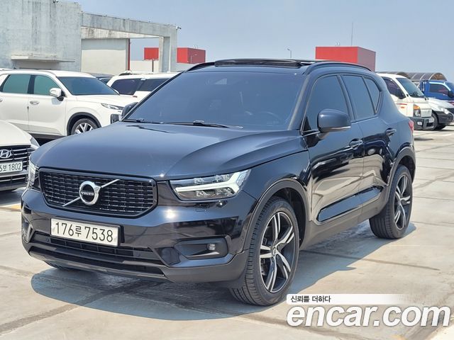 Volvo XC40