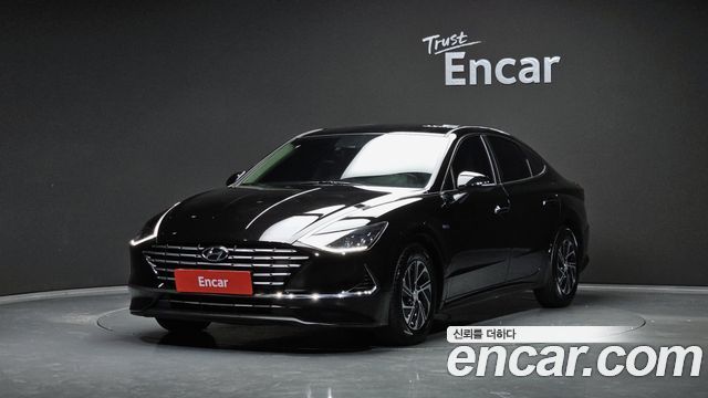 Hyundai Sonata Hybrid (DN8)