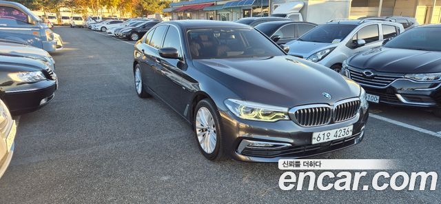 BMW 5 Series (G30)