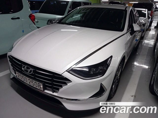 Hyundai Sonata (DN8)
