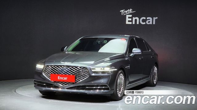 Genesis G90