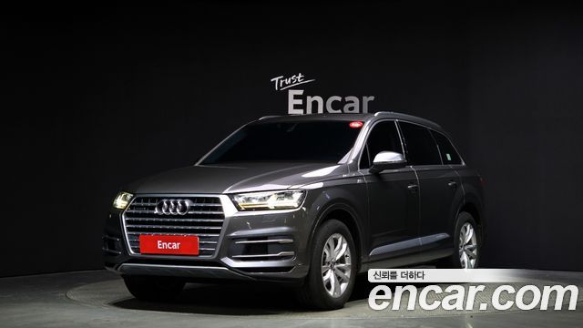 Audi Q7 (4M)