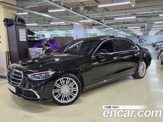 Mercedes-Benz S-Class W223