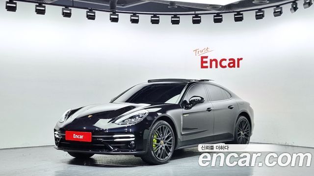 Porsche Panamera (971)