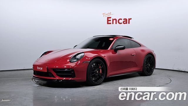 Porsche 911 (992)