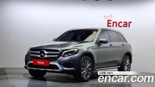 Mercedes-Benz GLC-Class X253