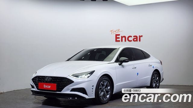 Hyundai Sonata (DN8)