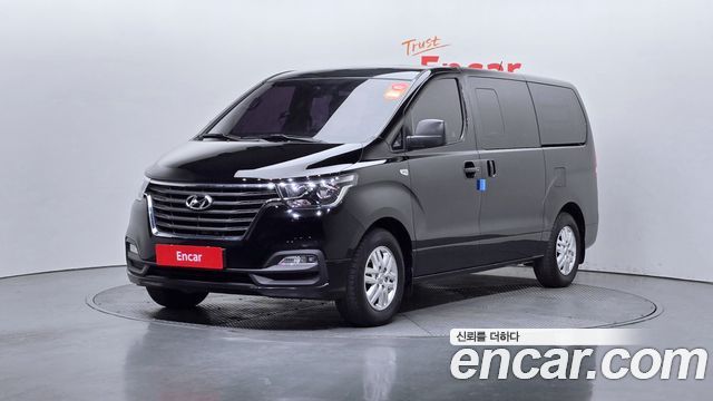 Hyundai The New Grand Starex