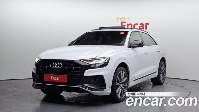 Audi Q8 (4M)