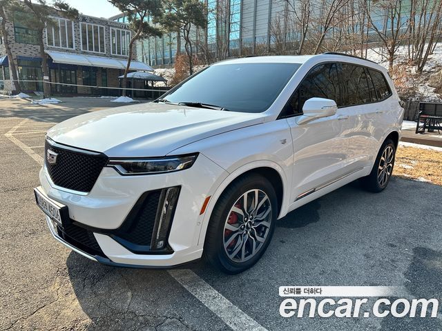 Cadillac XT6