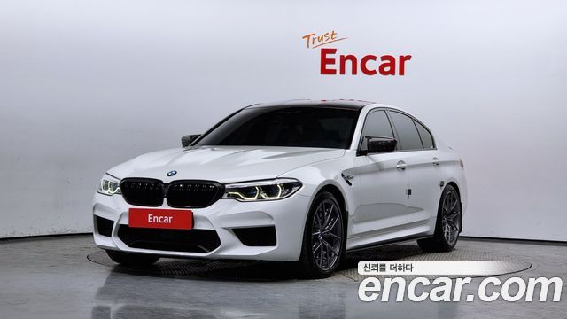 BMW M5 (F90)