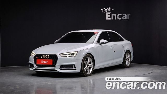 Audi A4 (B9)