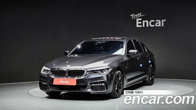 BMW 5 Series (G30)