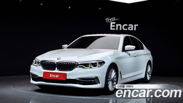 BMW 5 Series (G30)