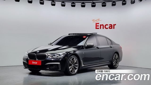 BMW 7 Series (G11)