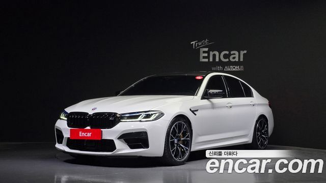 BMW M5 (F90)