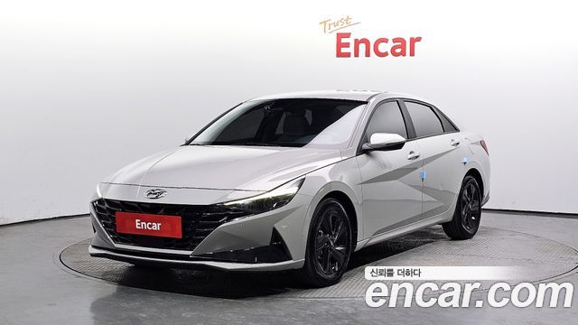 Hyundai Avante Hybrid (CN7)
