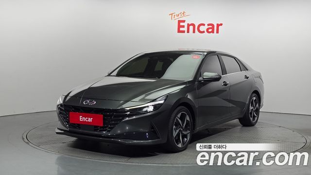 Hyundai Avante Hybrid (CN7)