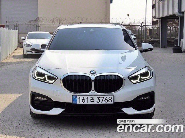 BMW 1 Series (F40)