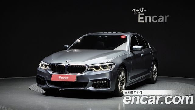BMW 5 Series (G30)