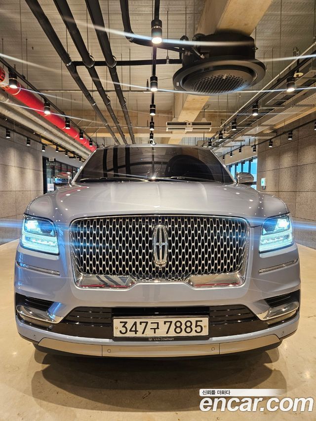 Lincoln Navigator 4th Gen