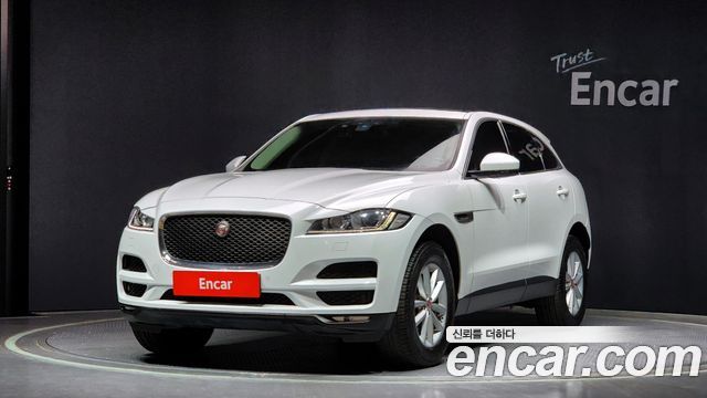 Jaguar F-PACE