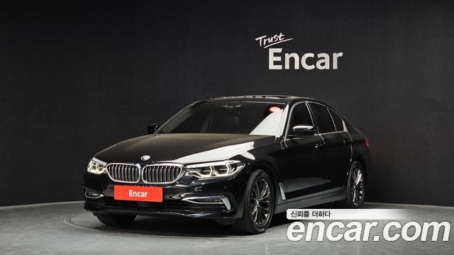 BMW 5 Series (G30)