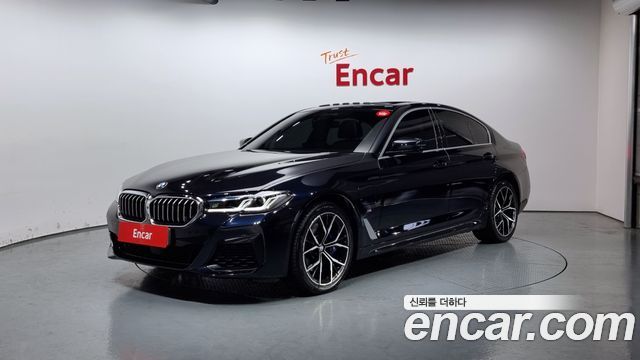 BMW 5 Series (G30)