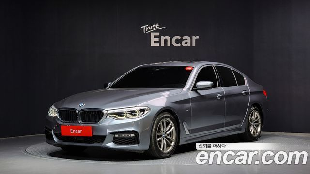 BMW 5 Series (G30)