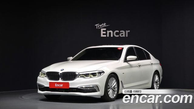 BMW 5 Series (G30)