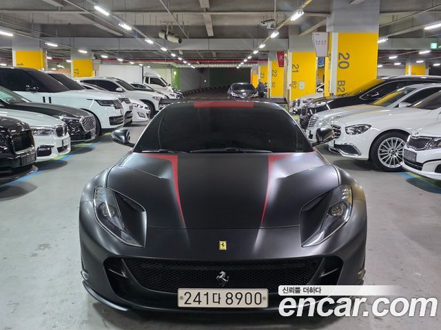 Ferrari 812 Superfast