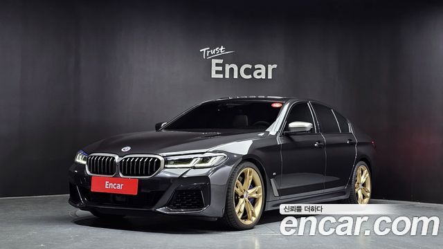 BMW 5 Series (G30)