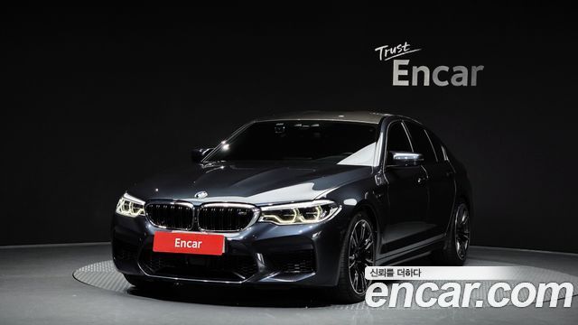 BMW M5 (F90)