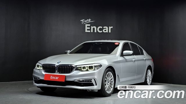 BMW 5 Series (G30)