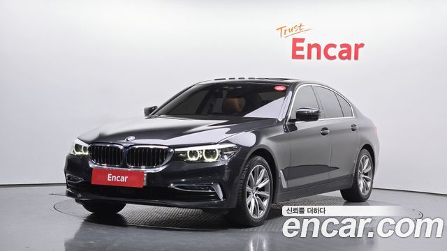 BMW 5 Series (G30)